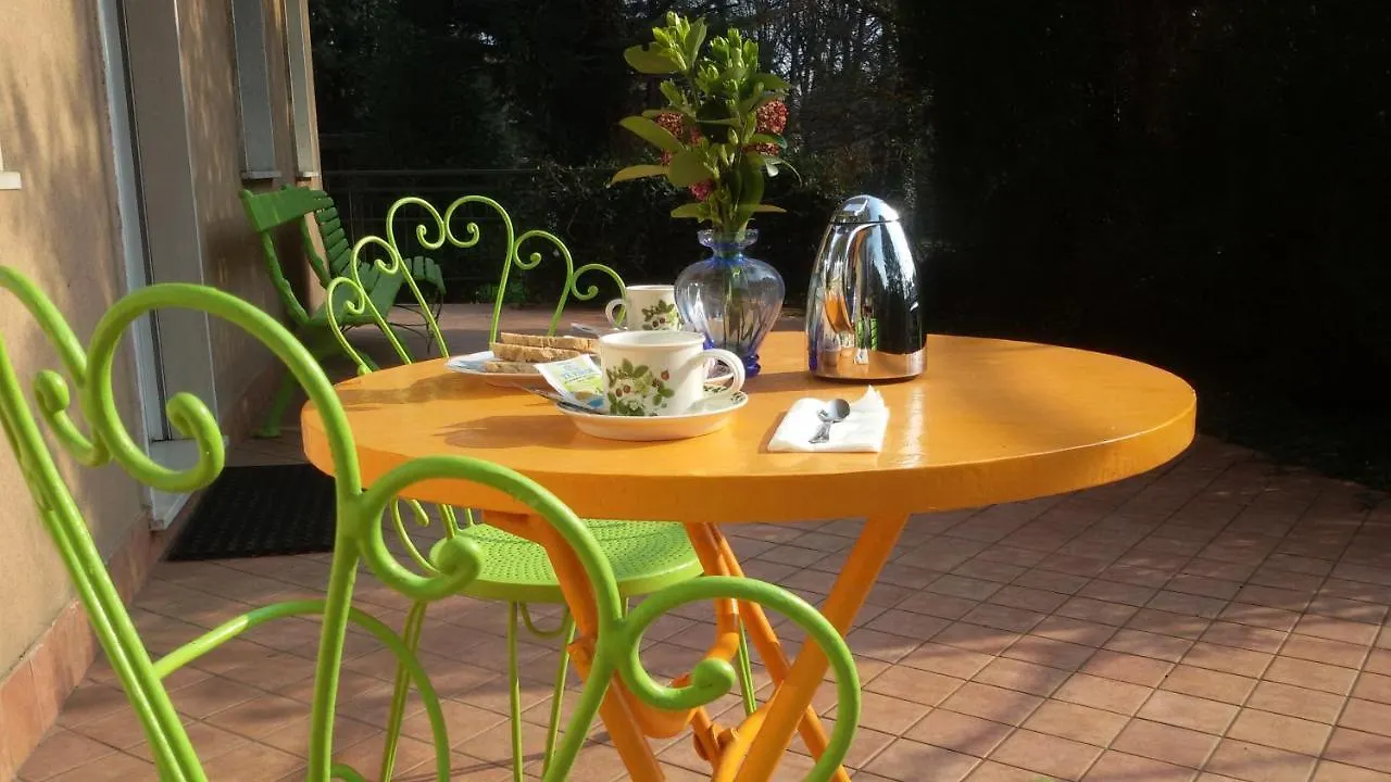 B&B Marigold Merate 0*,