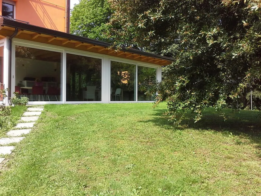 B&B Marigold Merate 0*,  Italy